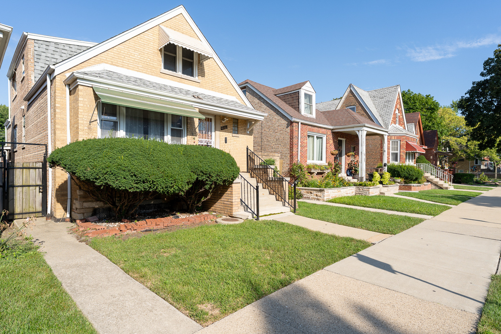 6416 S Karlov Avenue, Chicago, IL 60629