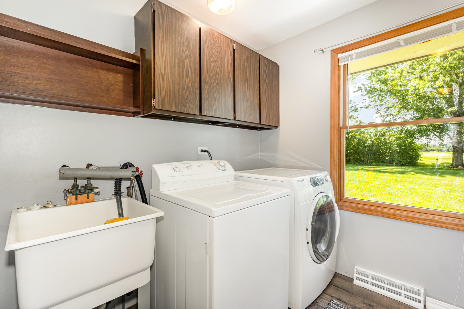 158 S Ela Road, Barrington, IL 60010