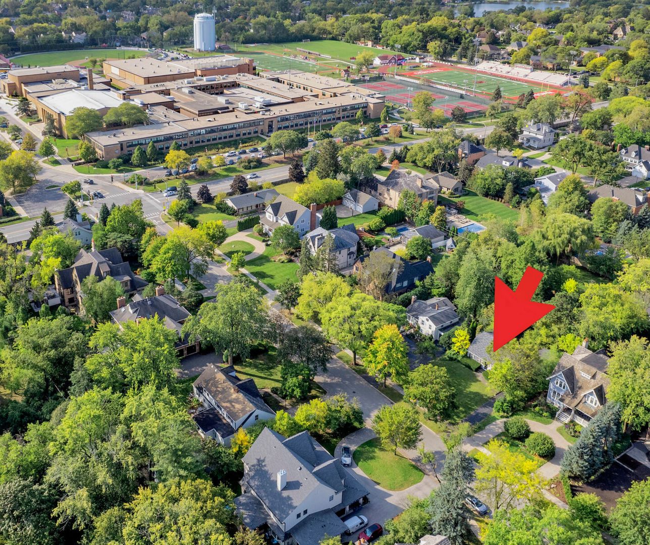 916 S Grant Street, Hinsdale, IL 60521
