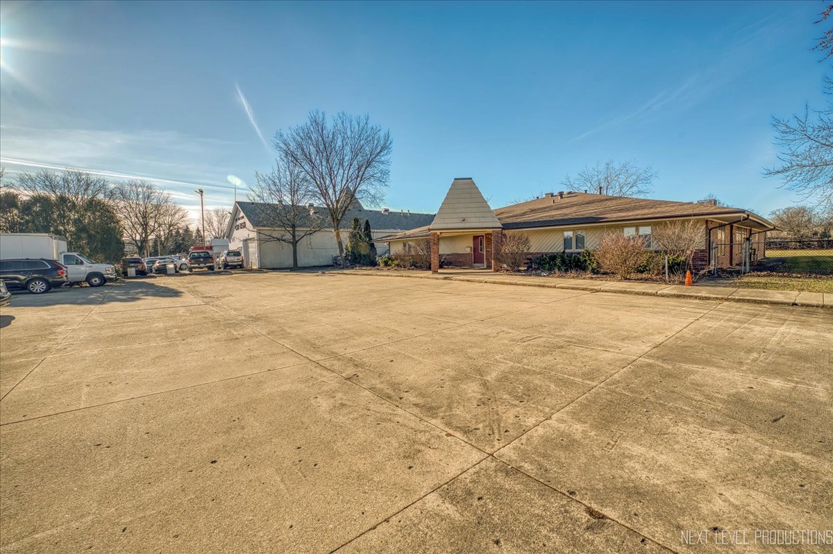 1030 Summerfield Drive #A, Roselle, IL 60172