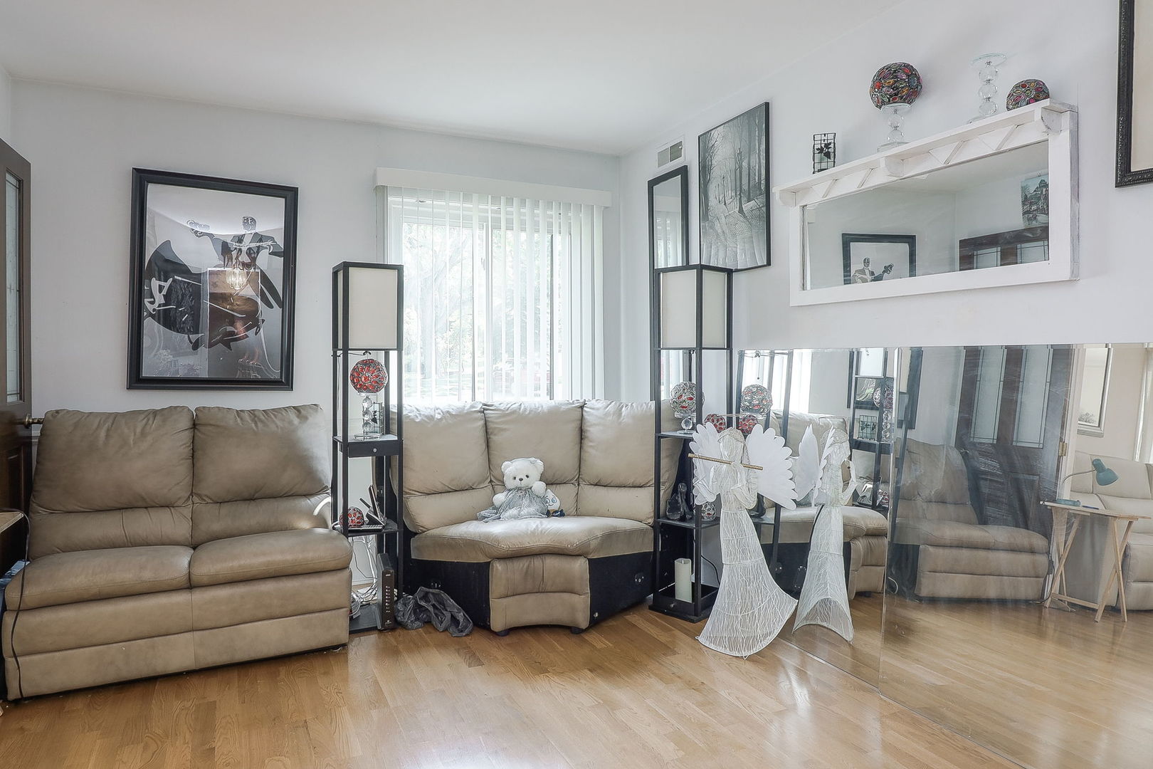 301 Lake Hinsdale Drive #106, Willowbrook, IL 60527