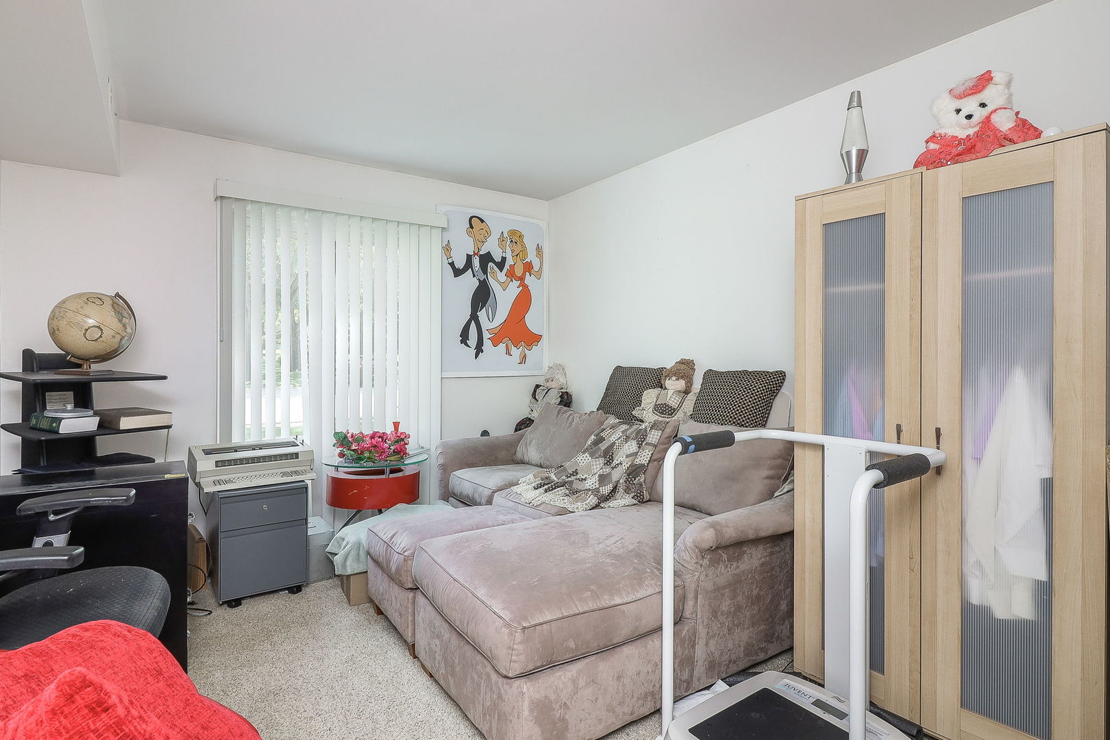 301 Lake Hinsdale Drive #106, Willowbrook, IL 60527