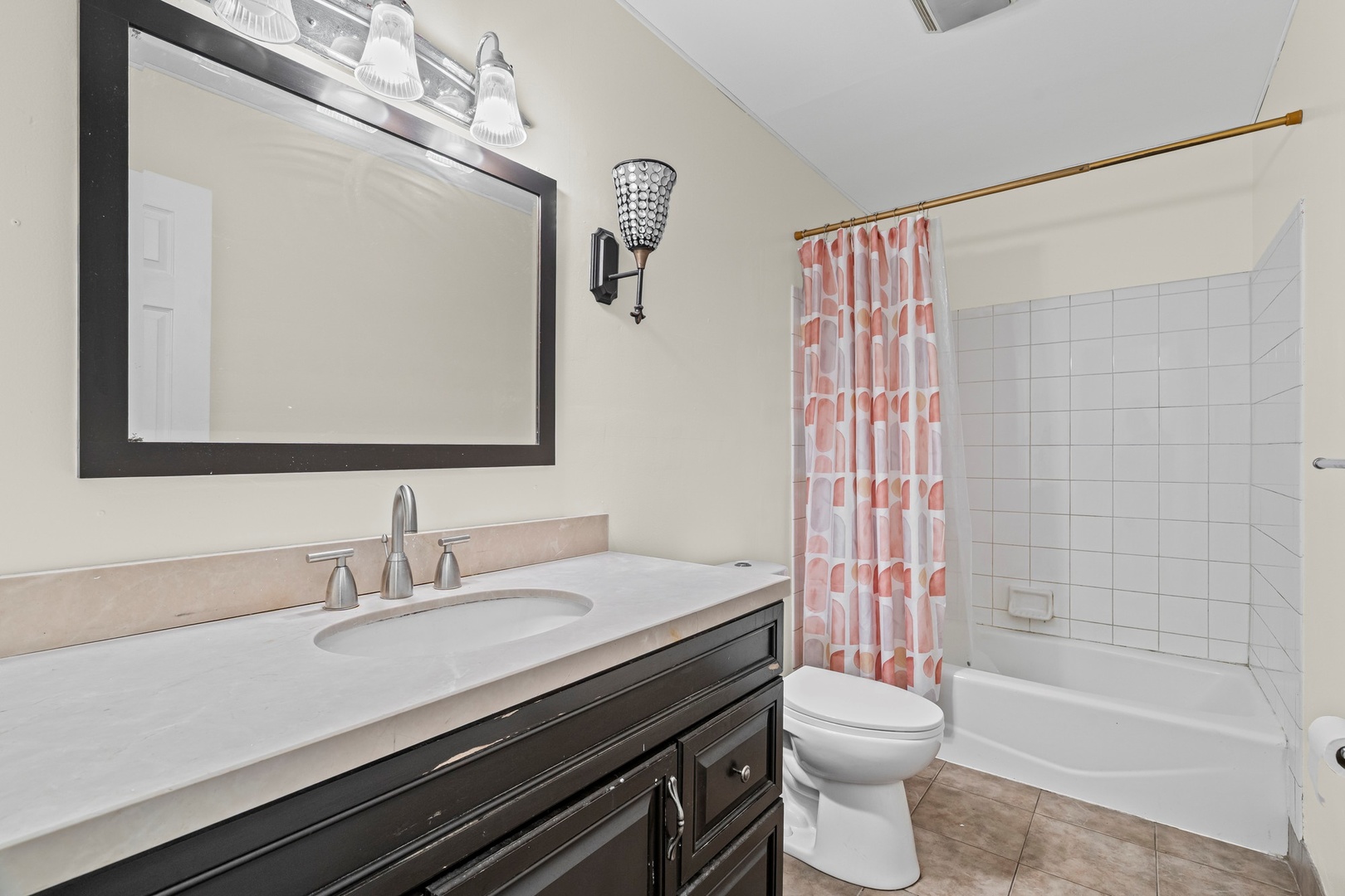 12238 S Lawndale Avenue, Alsip, IL 60803