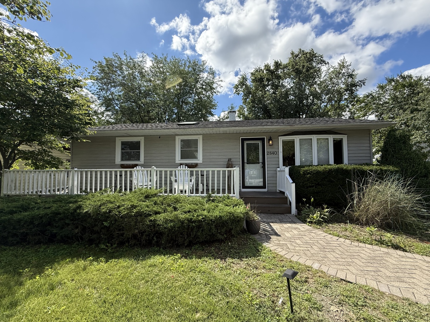 2840 Golf Road, Joliet, IL 60432