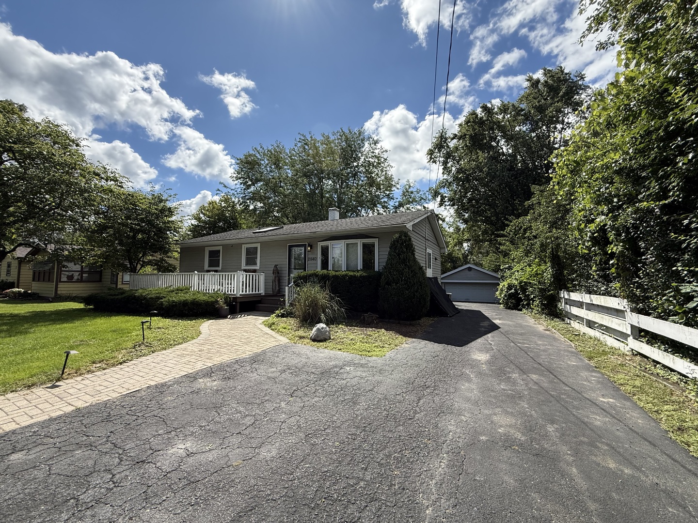2840 Golf Road, Joliet, IL 60432
