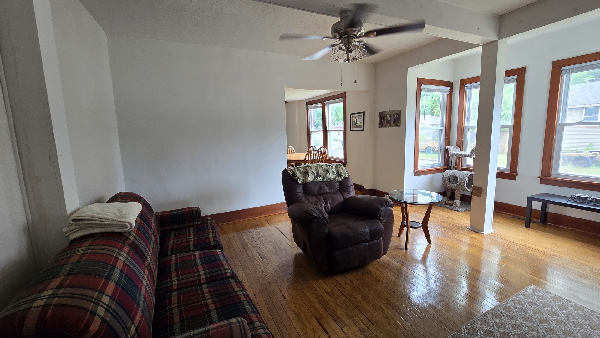 1102 Illinois Avenue, Ottawa, IL 61350