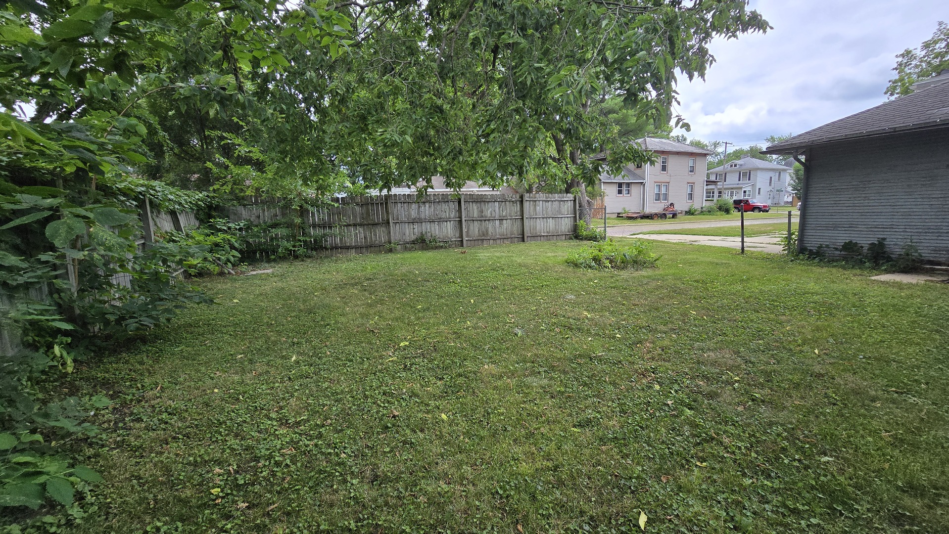 1102 Illinois Avenue, Ottawa, IL 61350