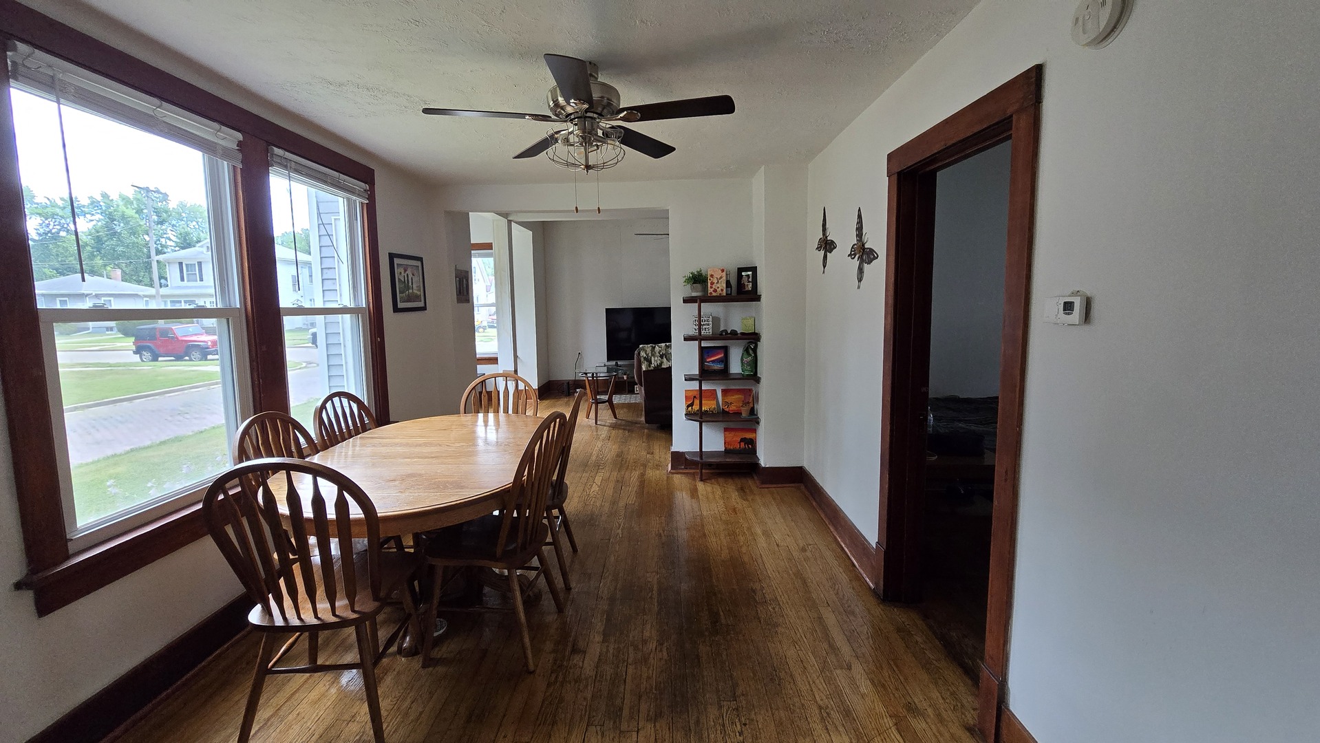 1102 Illinois Avenue, Ottawa, IL 61350