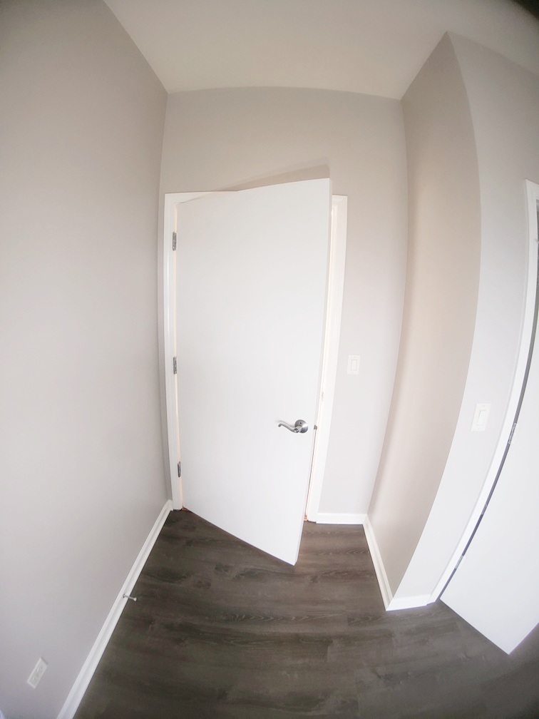 100 N Hermitage Avenue #916, Chicago, IL 60612