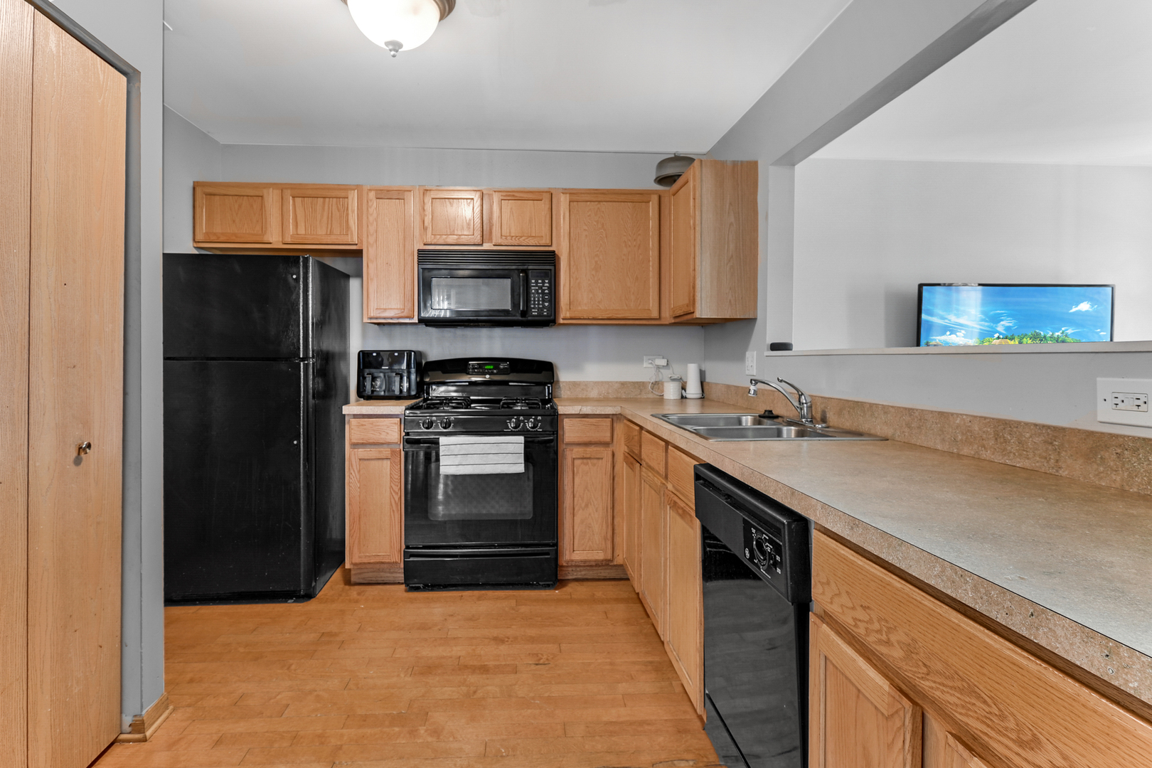 454 Victoria Circle, Park Forest, IL 60466