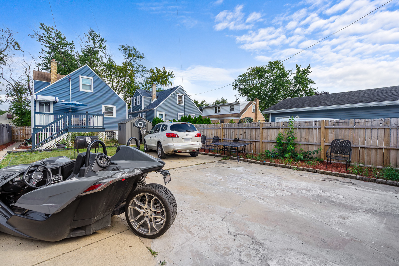 42 46th Avenue, Bellwood, IL 60104