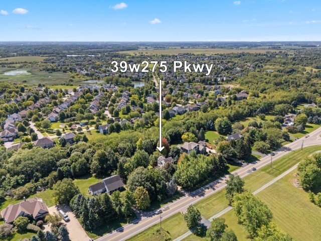 39W275 Fabyan Parkway, Geneva, IL 60134