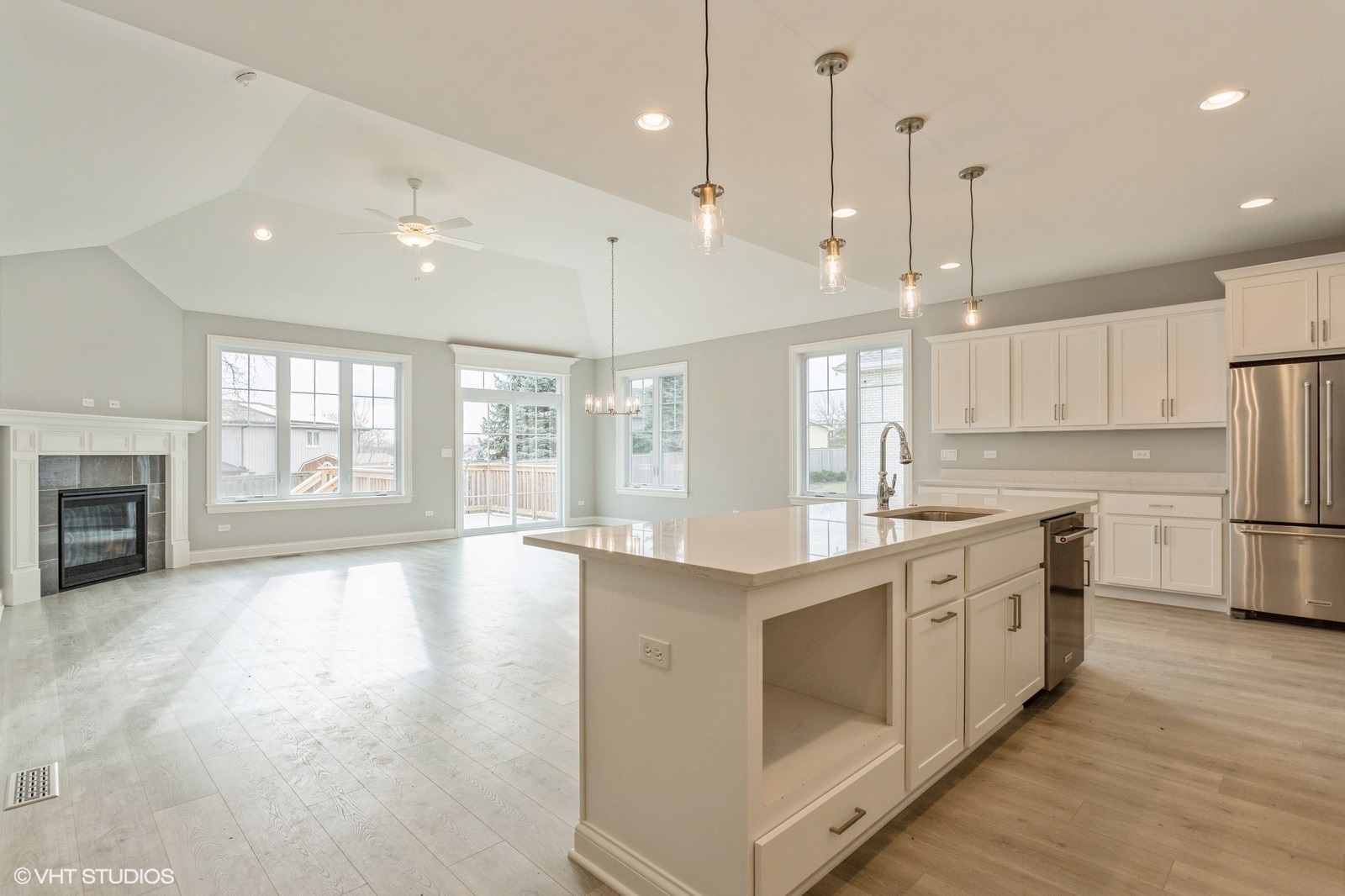 1066 Livingston Avenue, Highland Park, IL 60035