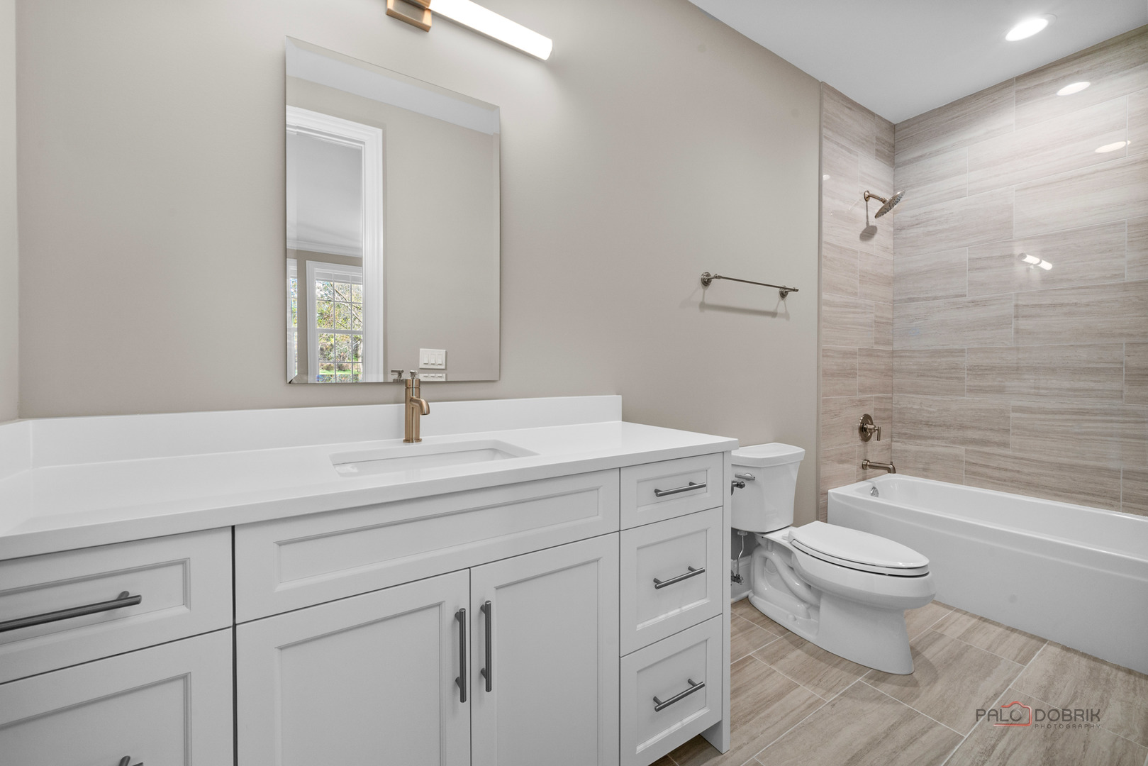 1066 Livingston Avenue, Highland Park, IL 60035