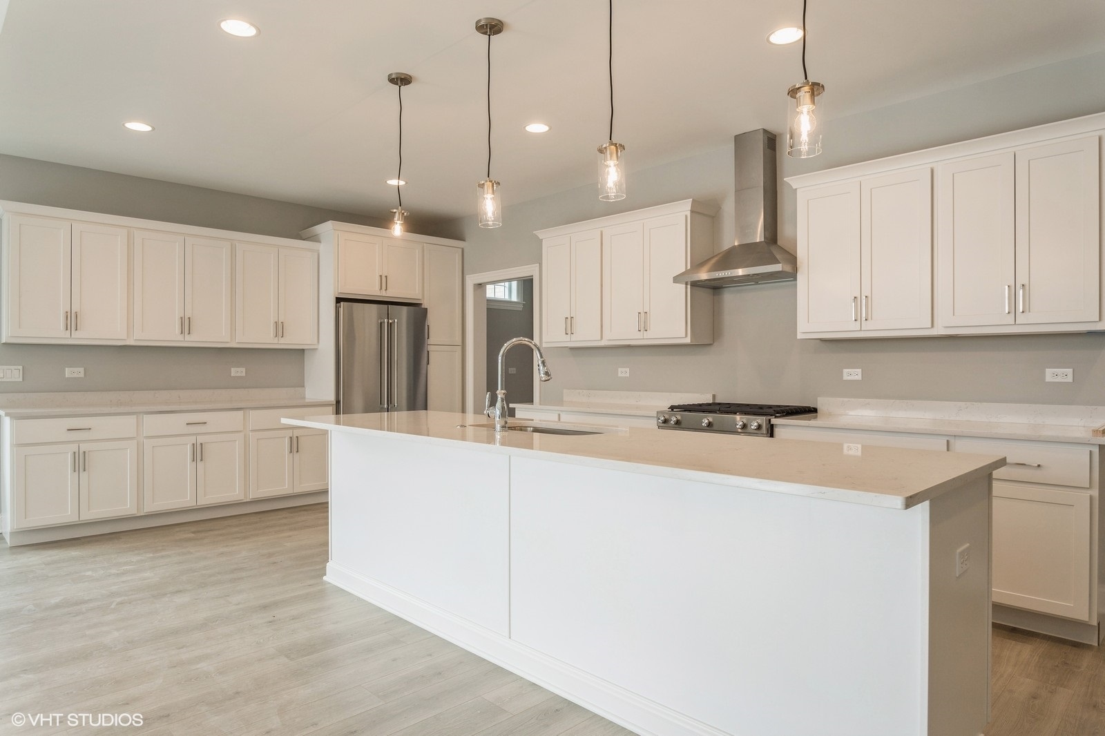 1066 Livingston Avenue, Highland Park, IL 60035