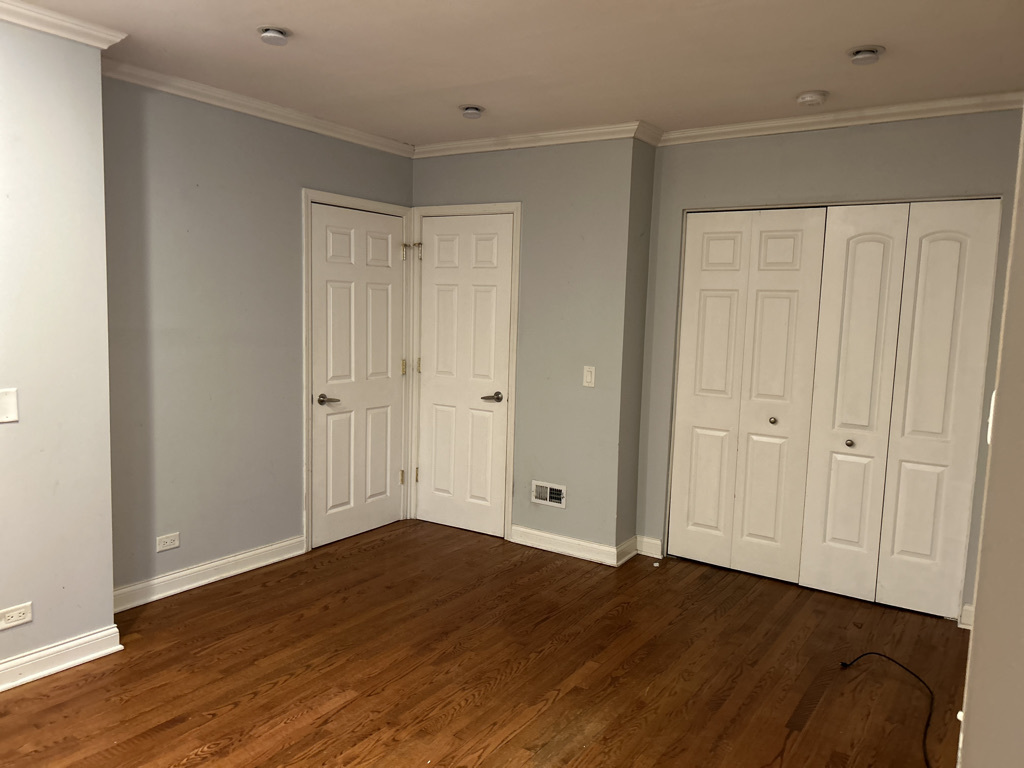 5500 Hillcrest Lane #129-1L, Lisle, IL 60532