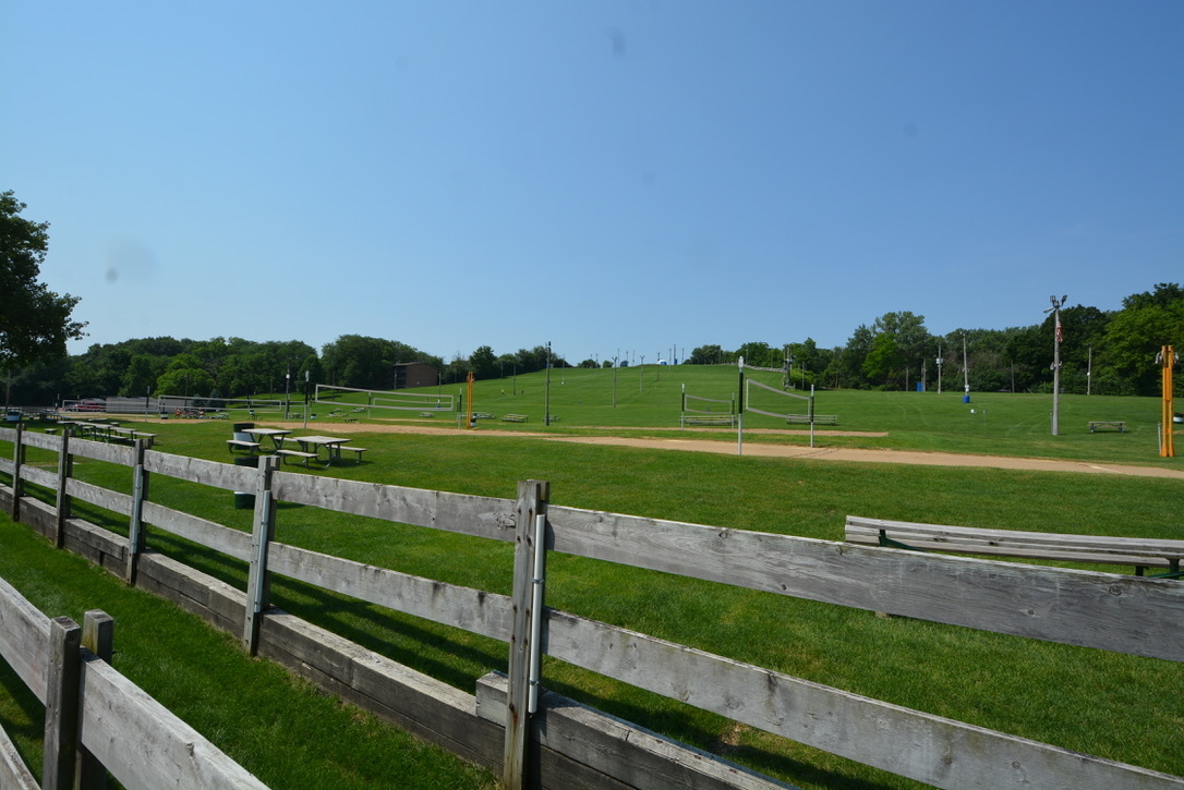 5500 Hillcrest Lane #129-1L, Lisle, IL 60532