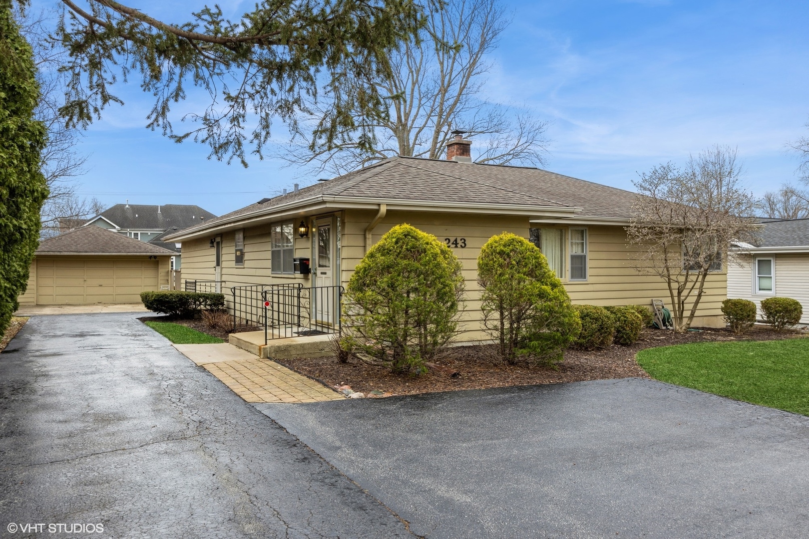 243 55th Street, Downers Grove, IL 60515