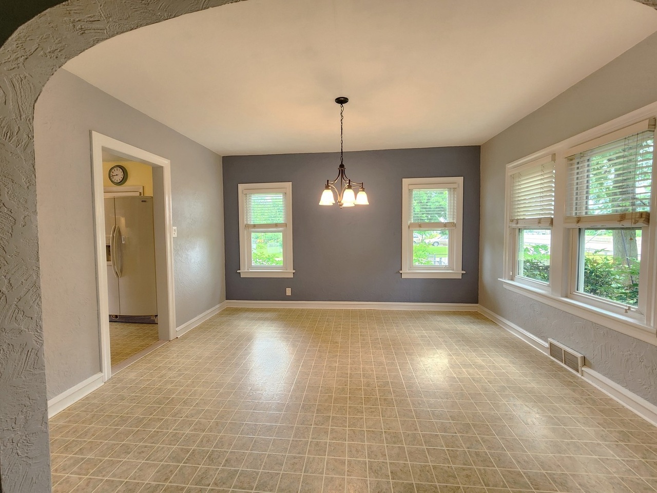 4112 Rudd Court, Gurnee, IL 60031