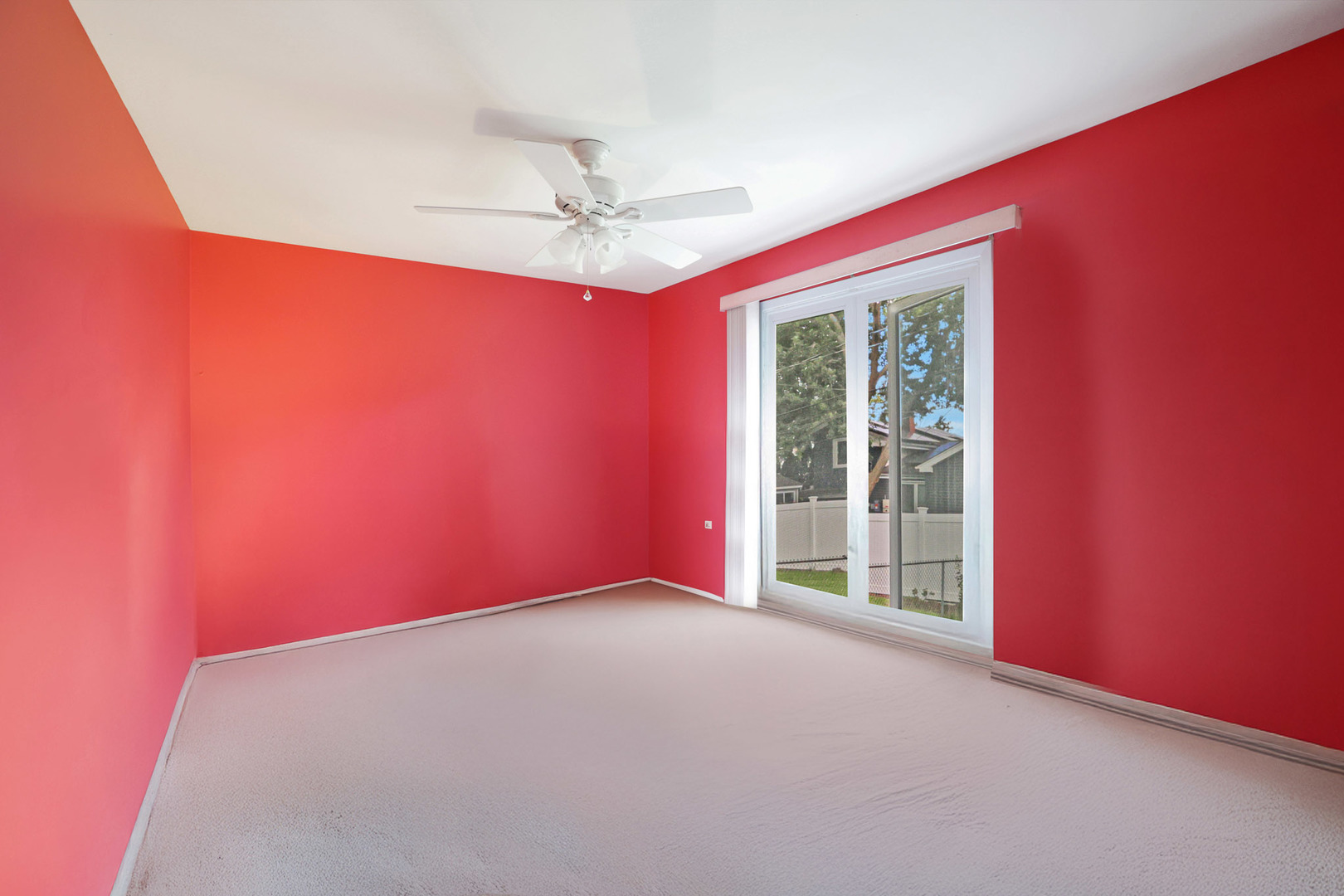 2S137 Beaumont Lane, Lombard, IL 60148