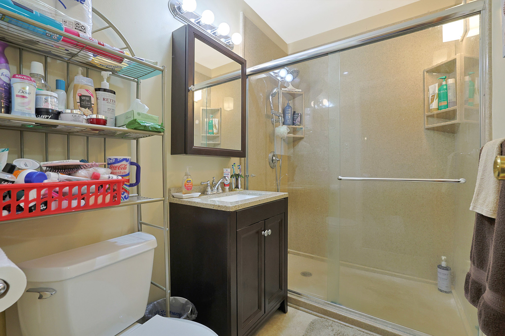2S137 Beaumont Lane, Lombard, IL 60148