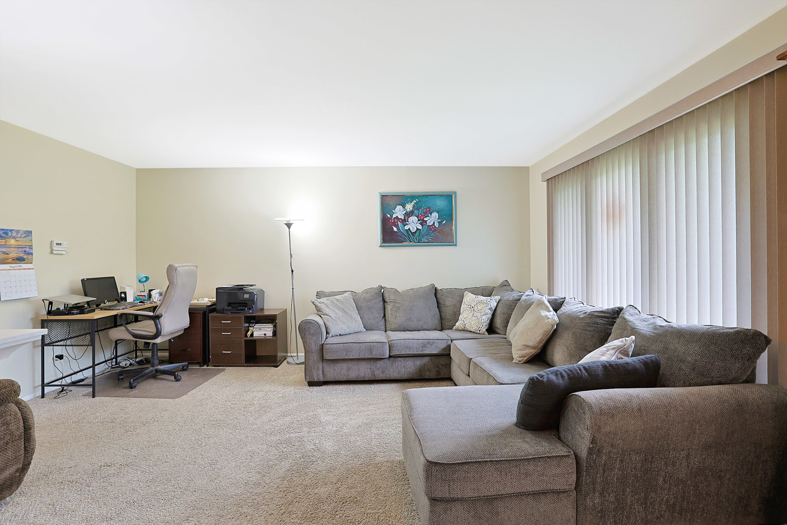 2S137 Beaumont Lane, Lombard, IL 60148