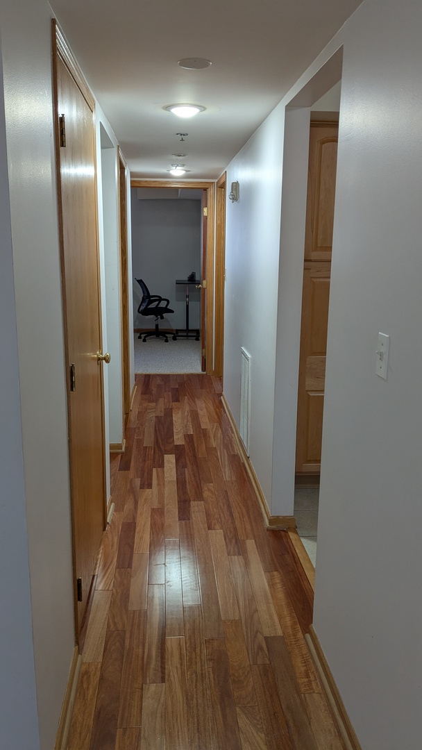 4407 Pershing Avenue #1S, Downers Grove, IL 60515