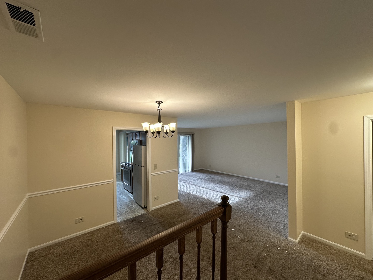 1304 N Streamwood Lane #309, Vernon Hills, IL 60061