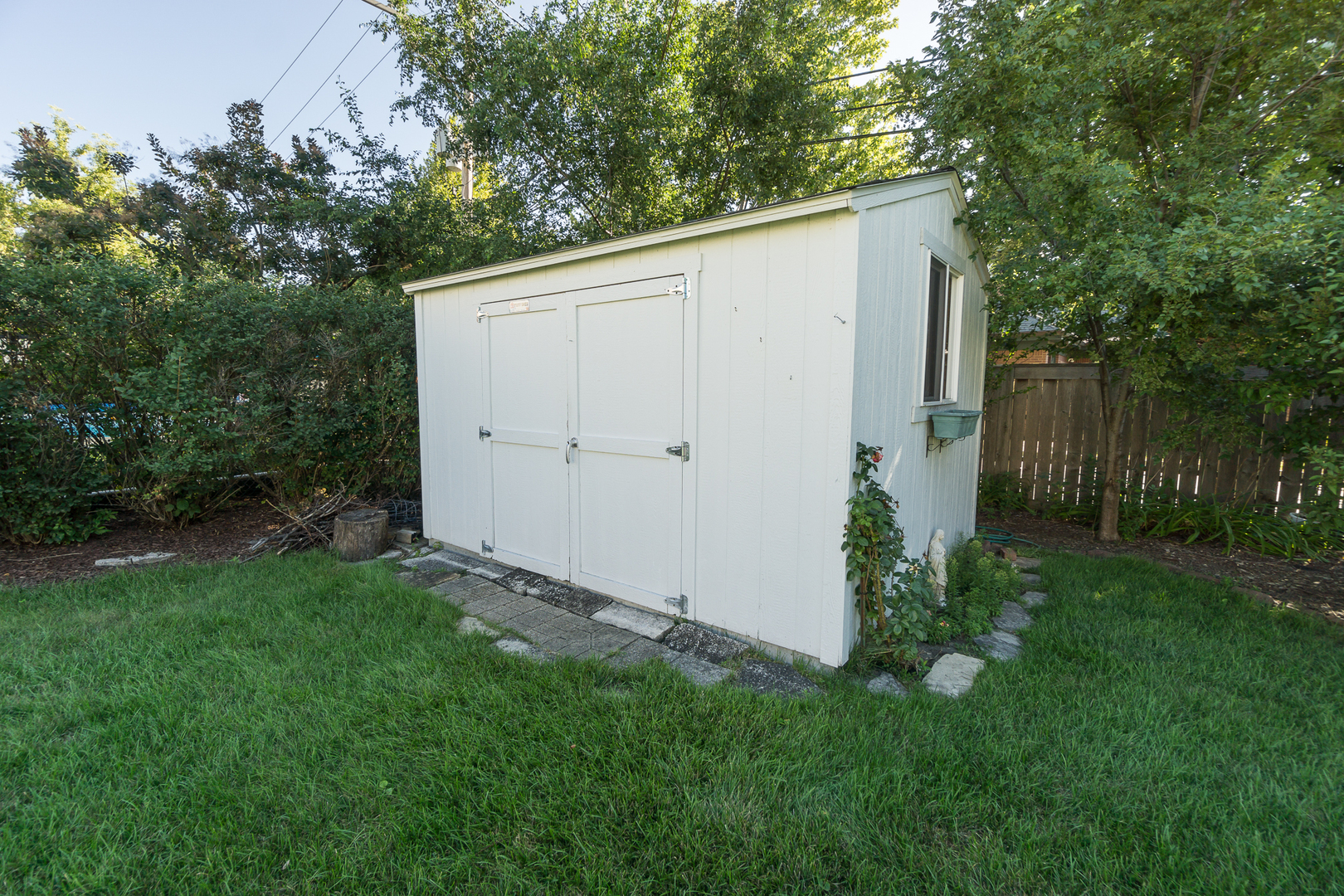 1105 S Evergreen Avenue, Arlington Heights, IL 60005