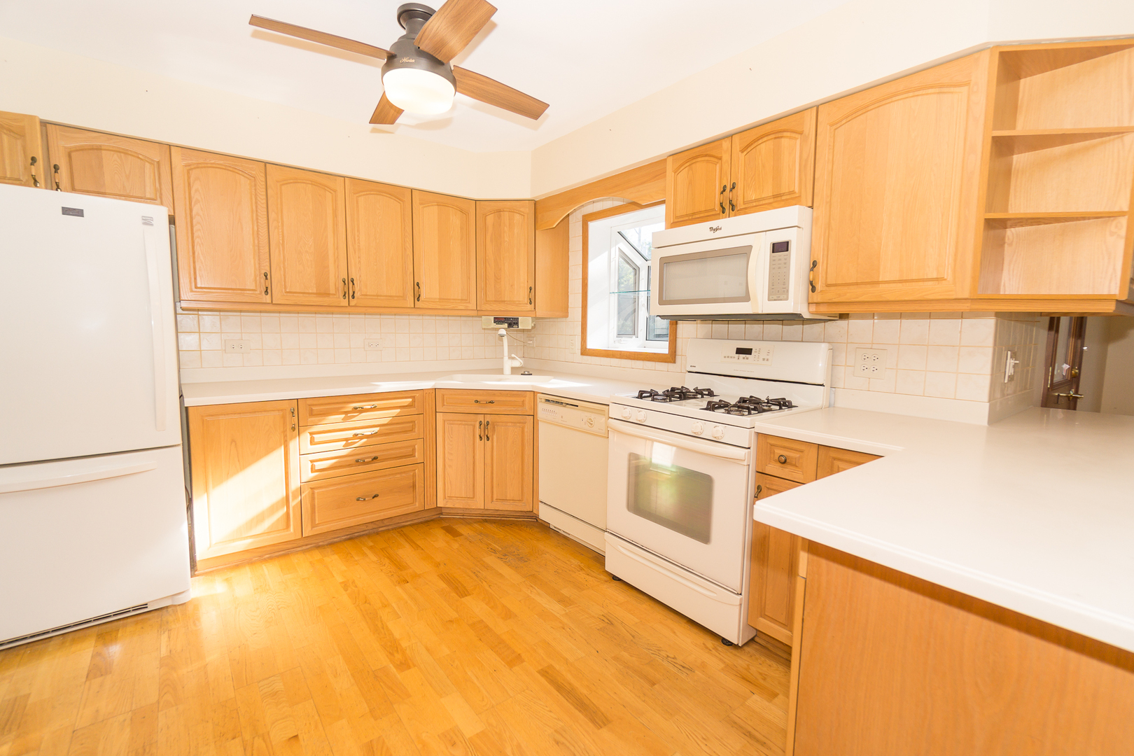 1105 S Evergreen Avenue, Arlington Heights, IL 60005