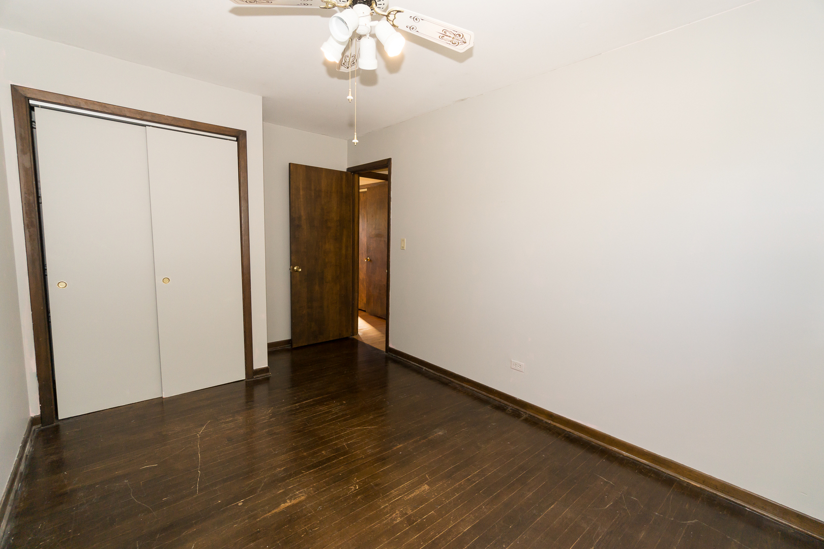 1105 S Evergreen Avenue, Arlington Heights, IL 60005