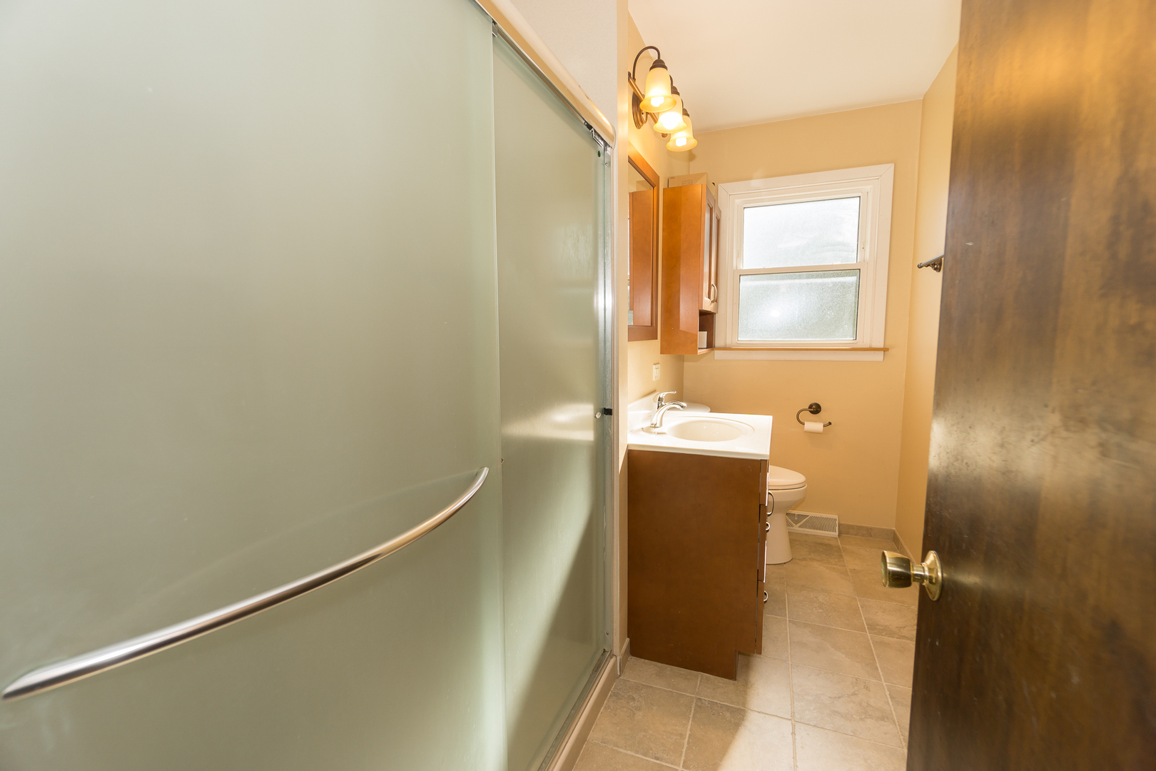 1105 S Evergreen Avenue, Arlington Heights, IL 60005