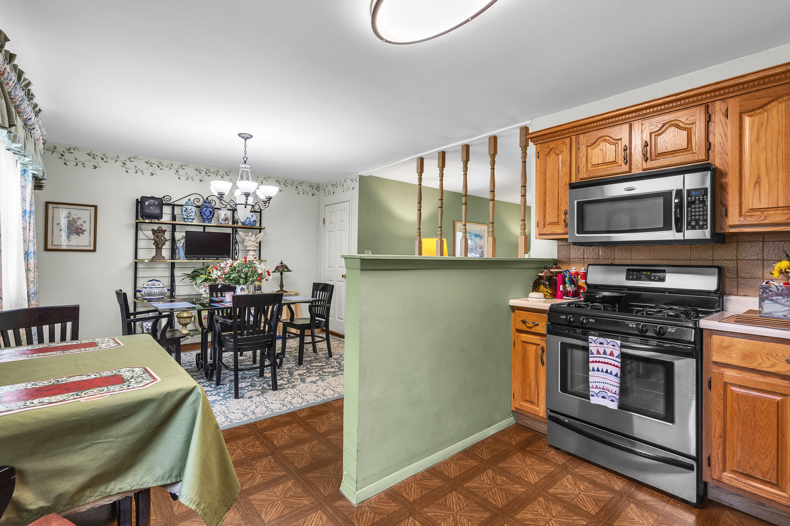 47 Willow Trail, Wheeling, IL 60090