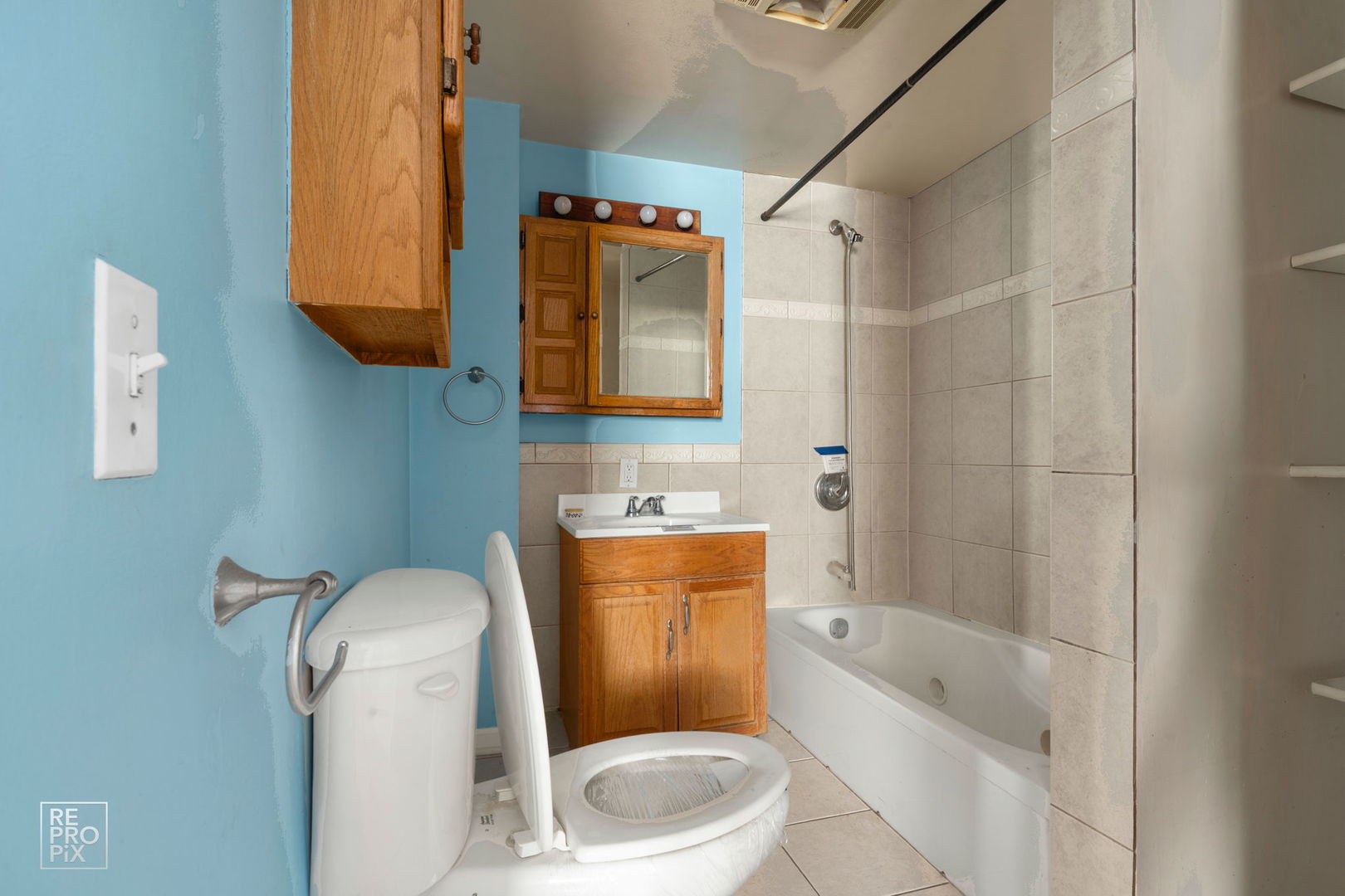 613 W 46th Place, Chicago, IL 60609