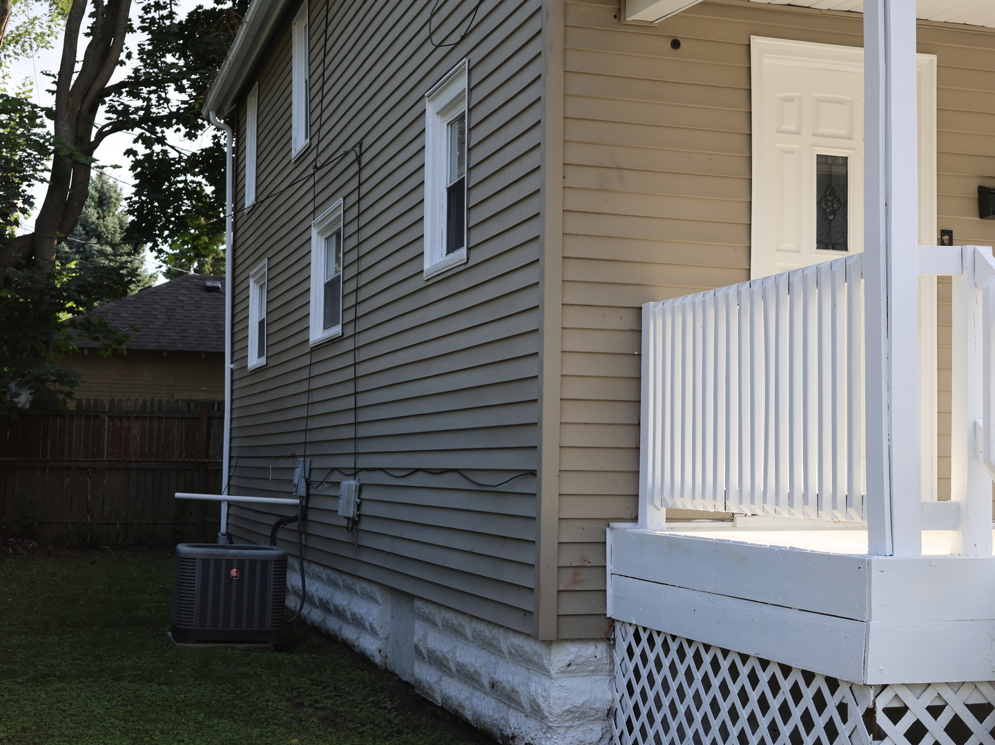 711 Franklin Street, Waukegan, IL 60085