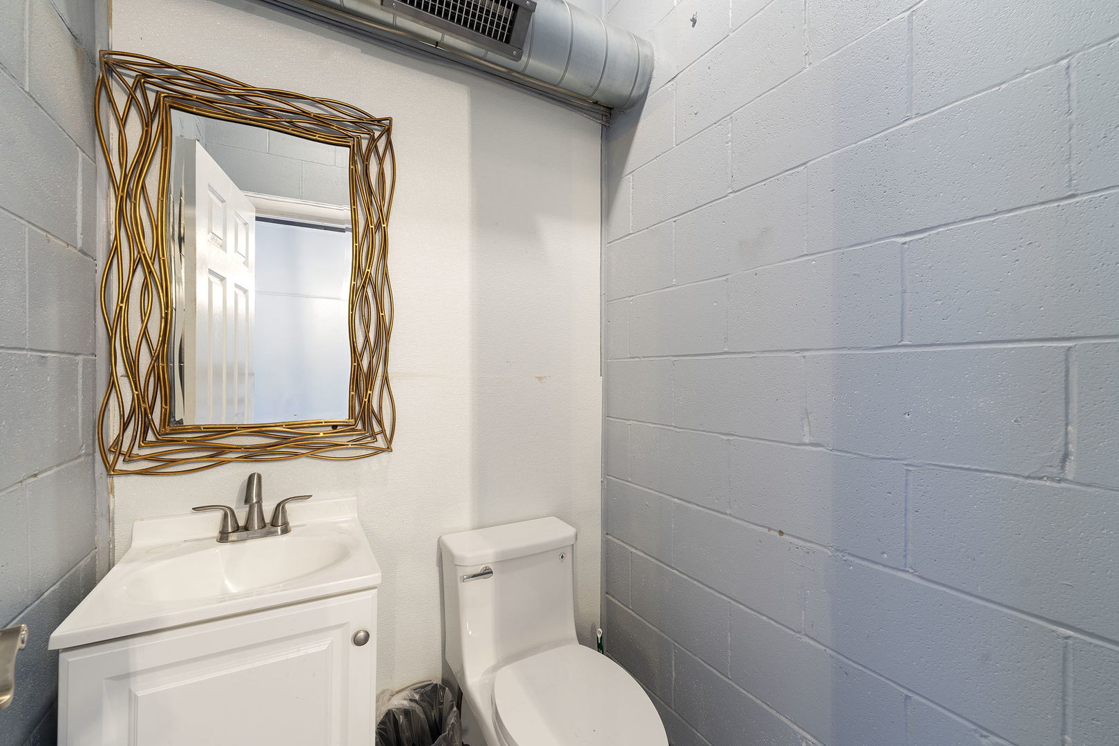 13041 Southwest Highway, Chicago Ridge, IL 60415