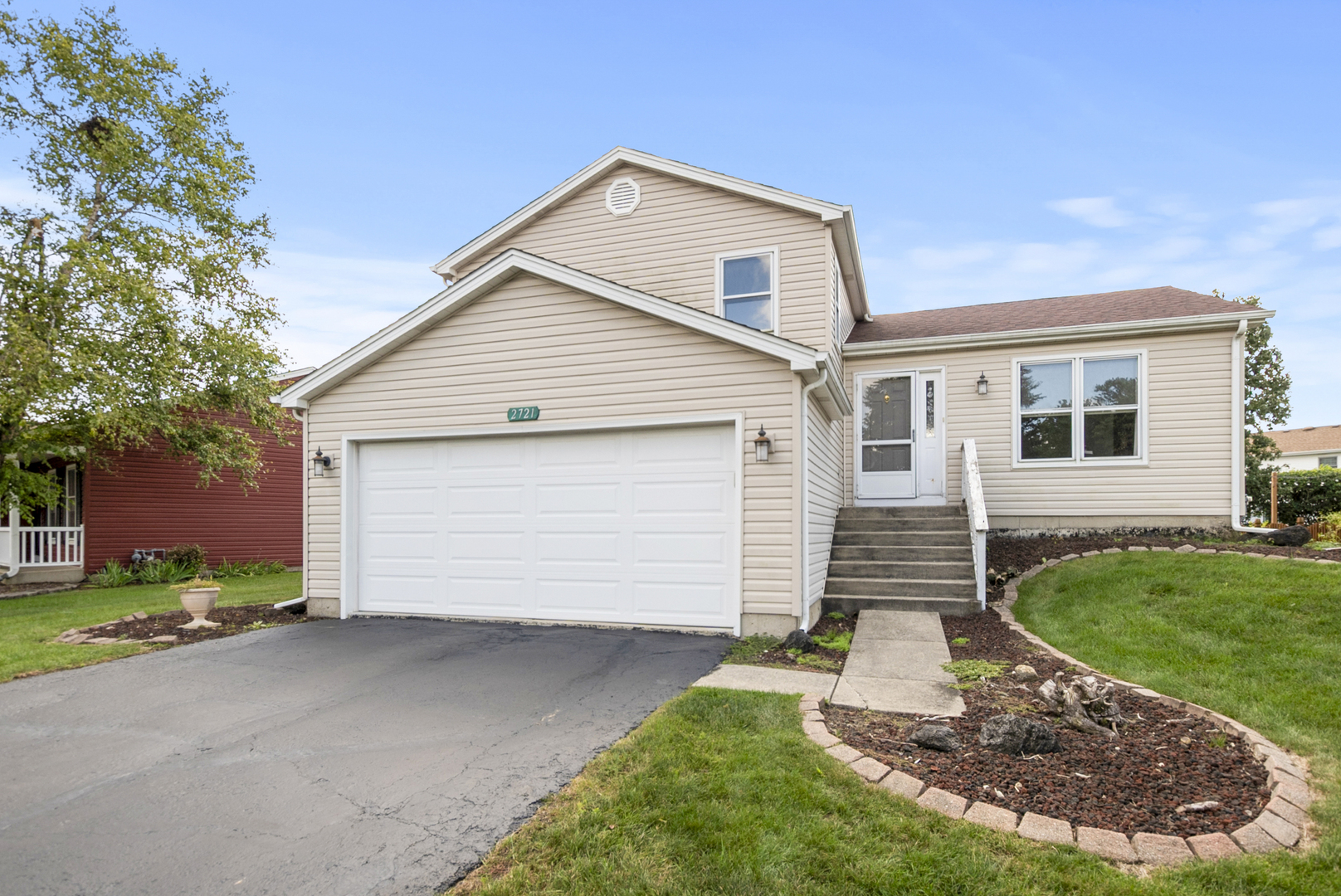 2721 Zurich Lane, Woodridge, IL 60517