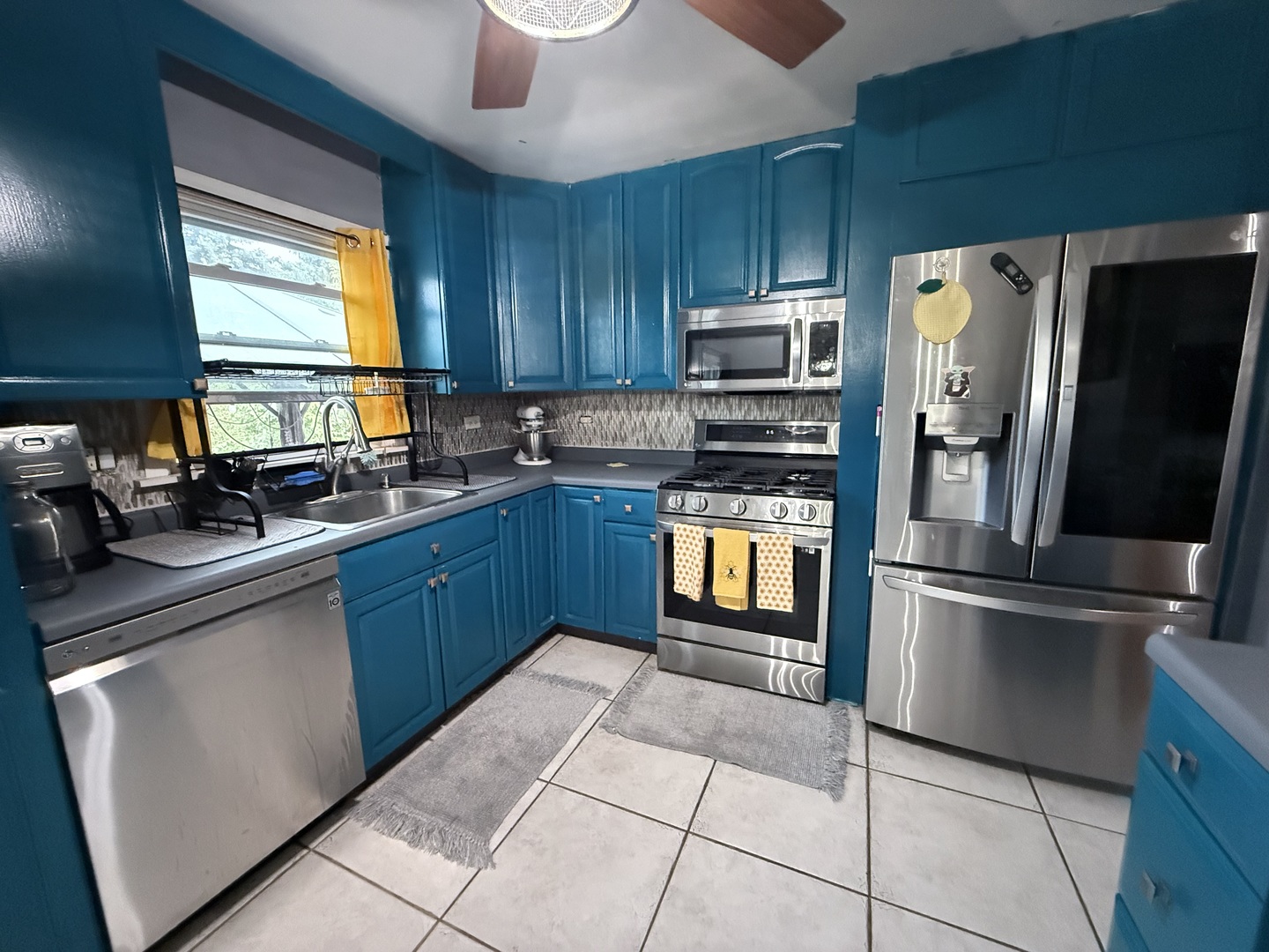 14525 Kedvale Avenue, Midlothian, IL 60445