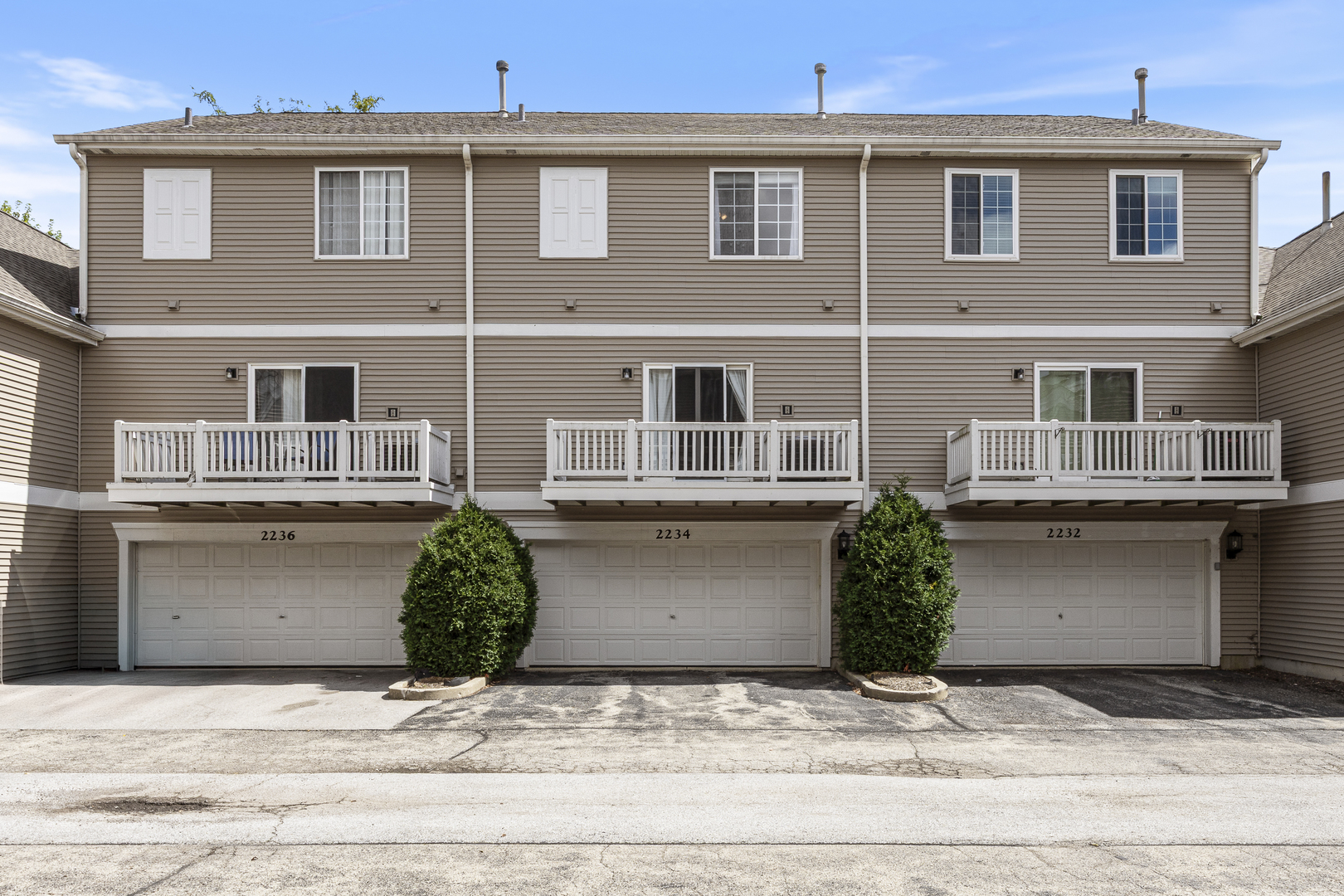 2234 Daybreak Drive #2234, Aurora, IL 60503