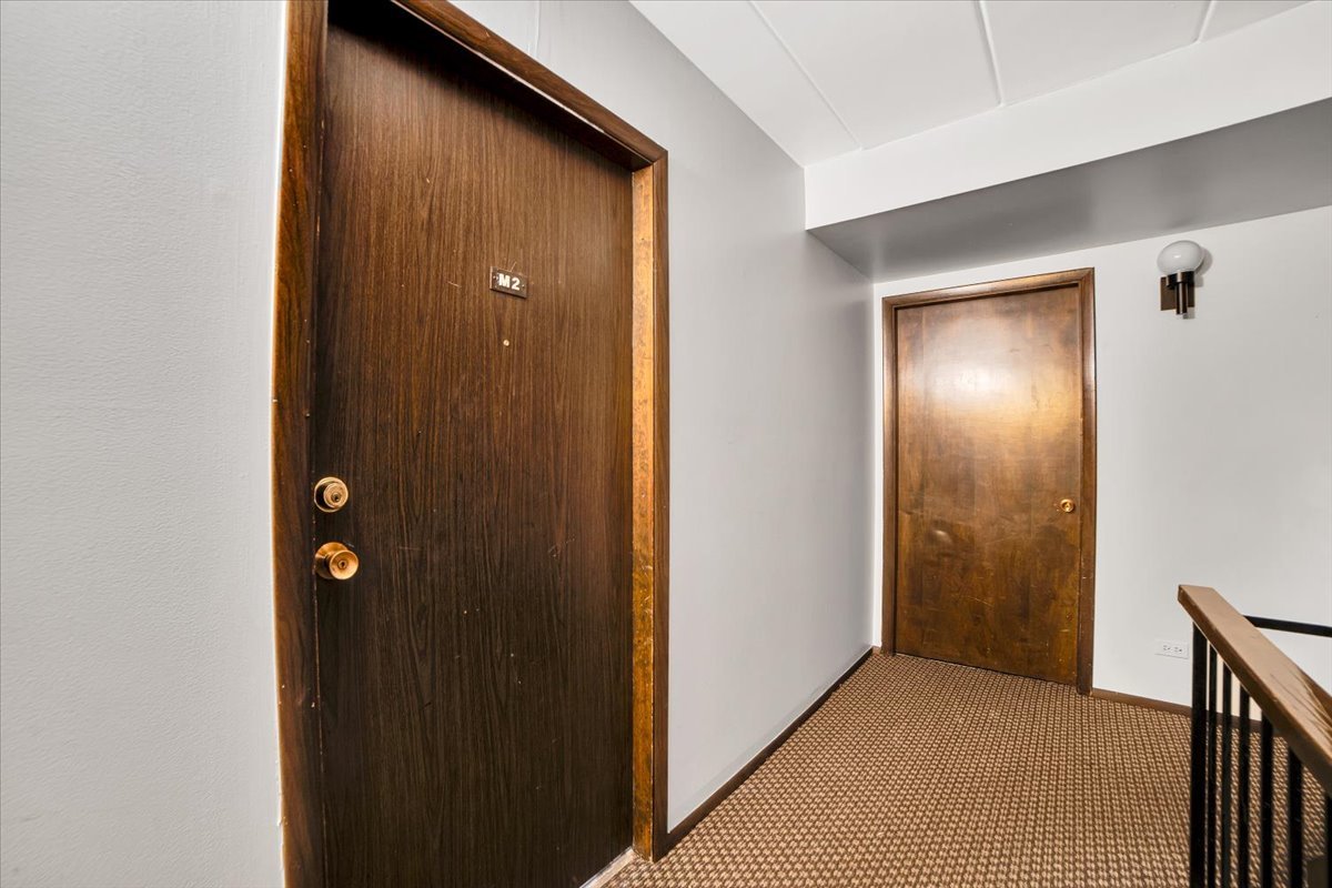 14511 Central Court #M2, Oak Forest, IL 60452