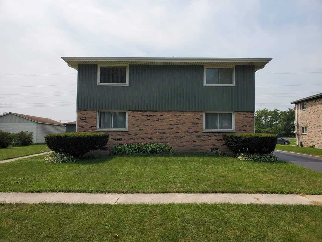 508 Schroeder Avenue #2E, Peotone, IL 60468