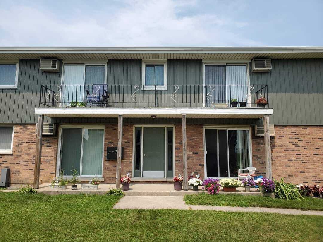 508 Schroeder Avenue #2E, Peotone, IL 60468