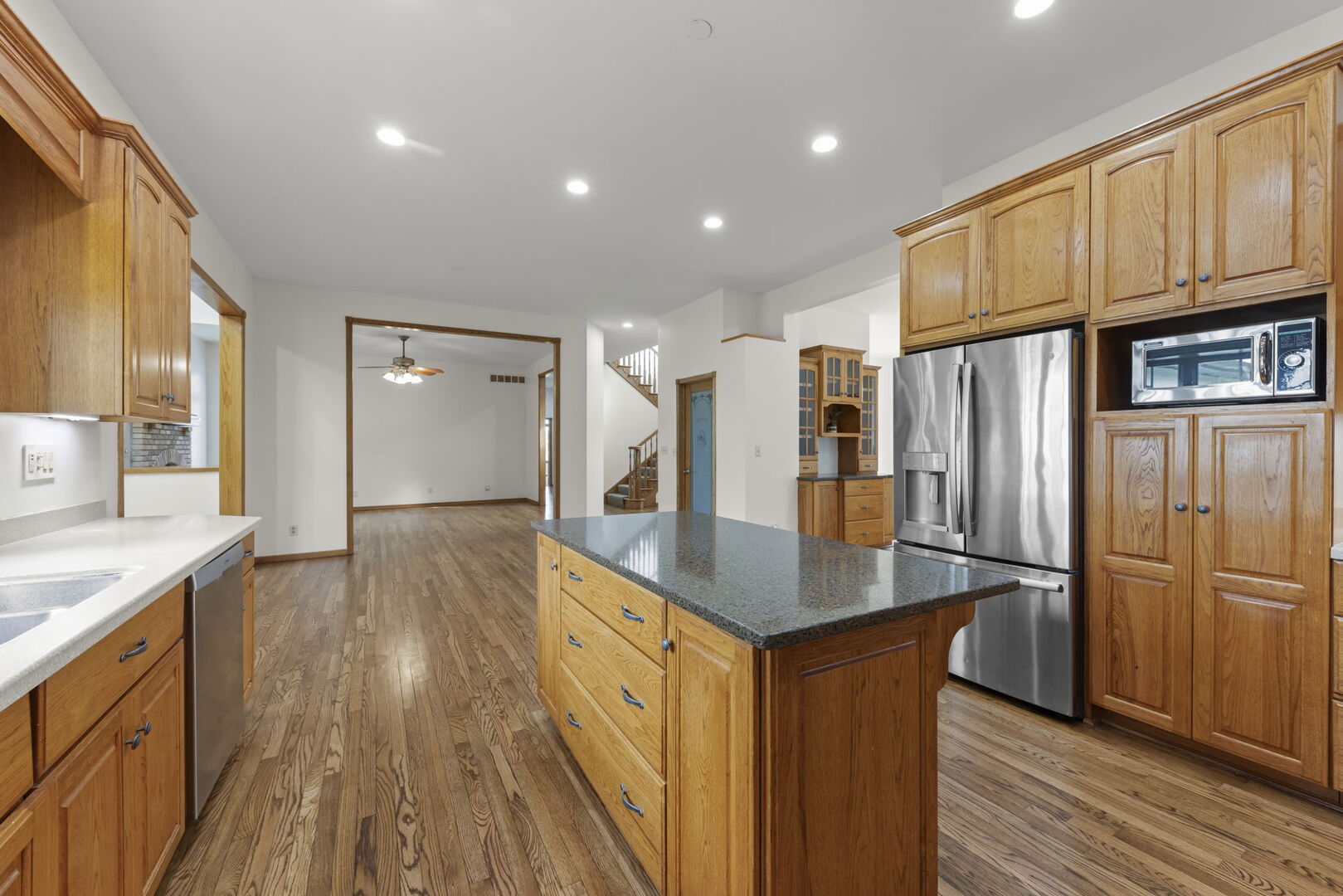 5065 E Sleepy Hollow Road, Earlville, IL 60518