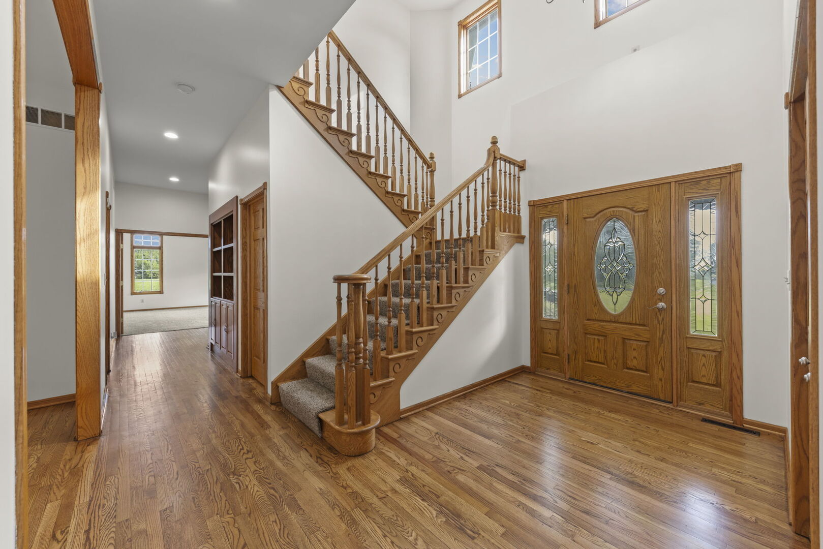 5065 E Sleepy Hollow Road, Earlville, IL 60518
