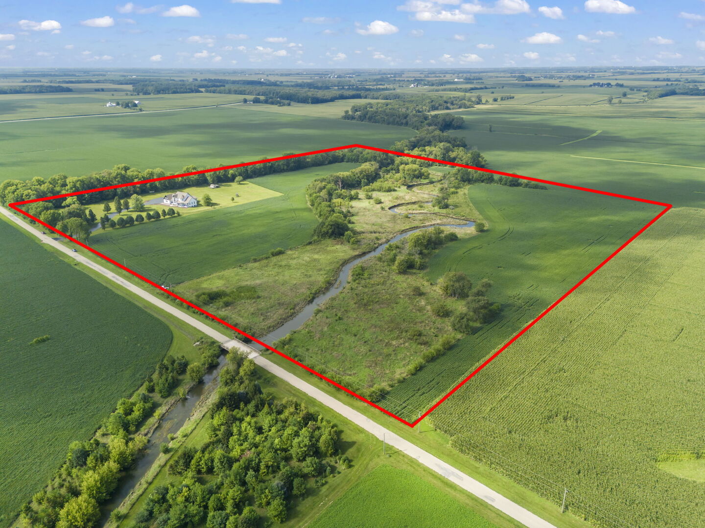 5065 E Sleepy Hollow Road, Earlville, IL 60518