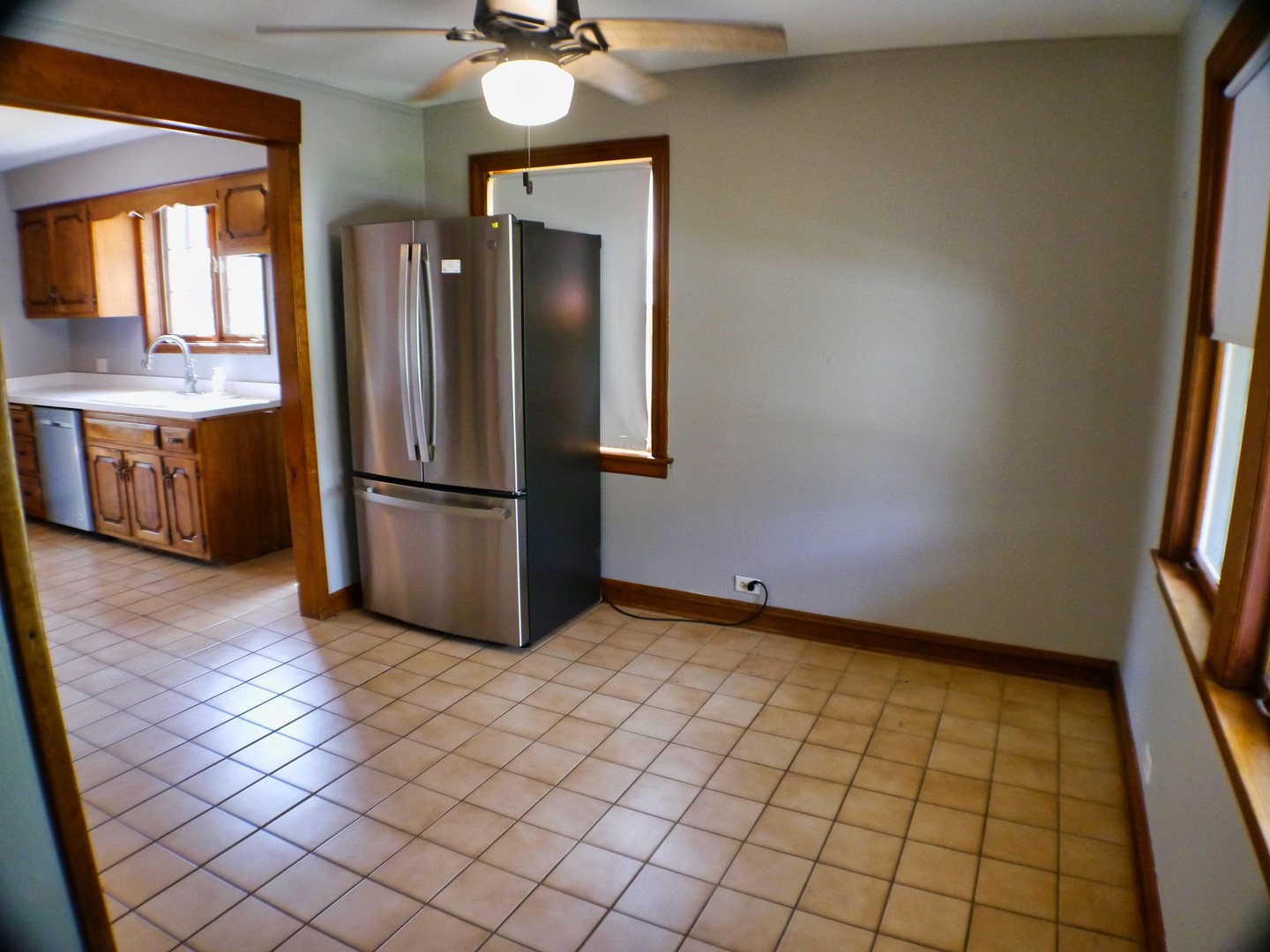 9337 S Richmond Avenue, Evergreen Park, IL 60805