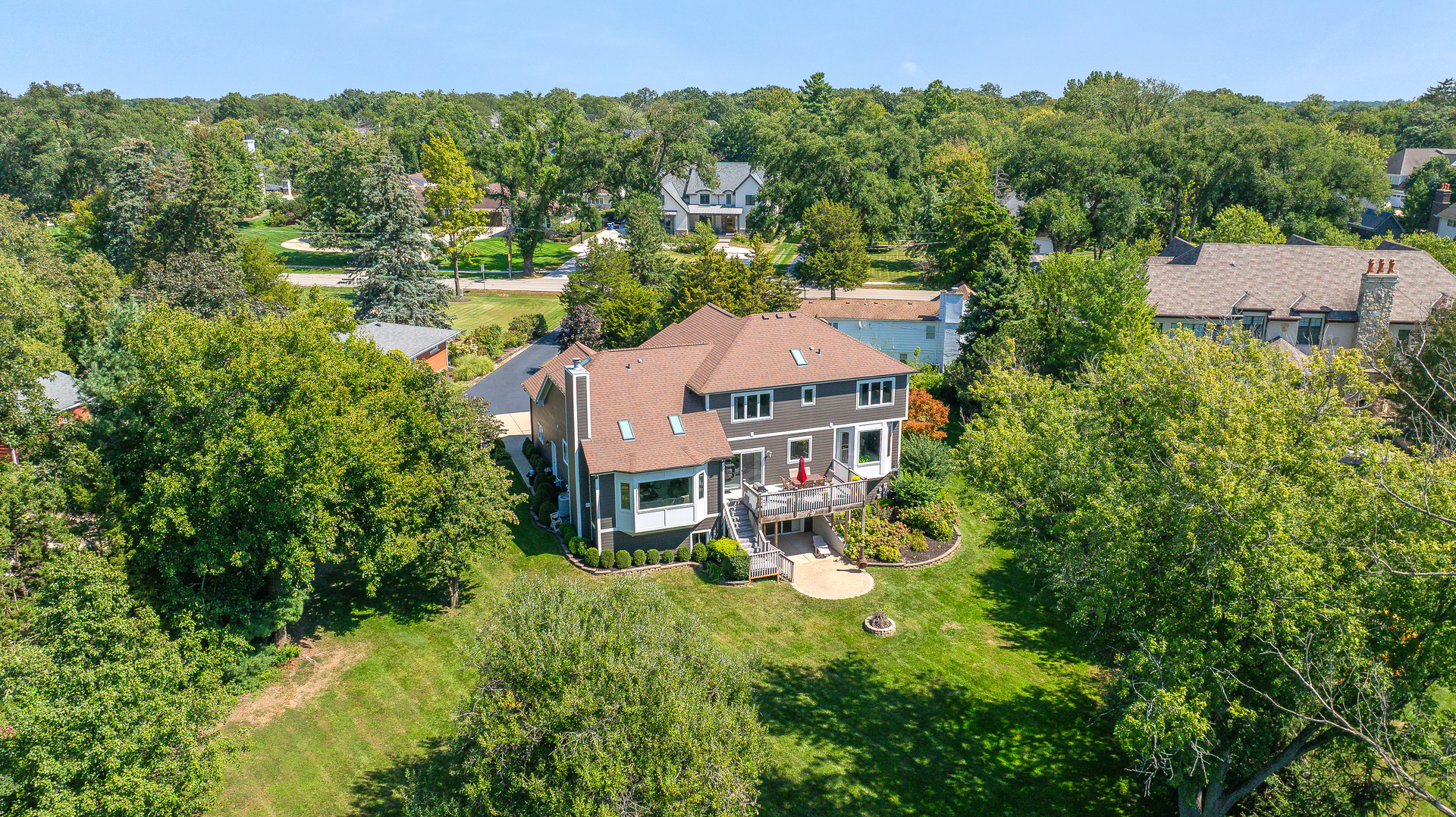 4522 Lee Avenue, Downers Grove, IL 60515