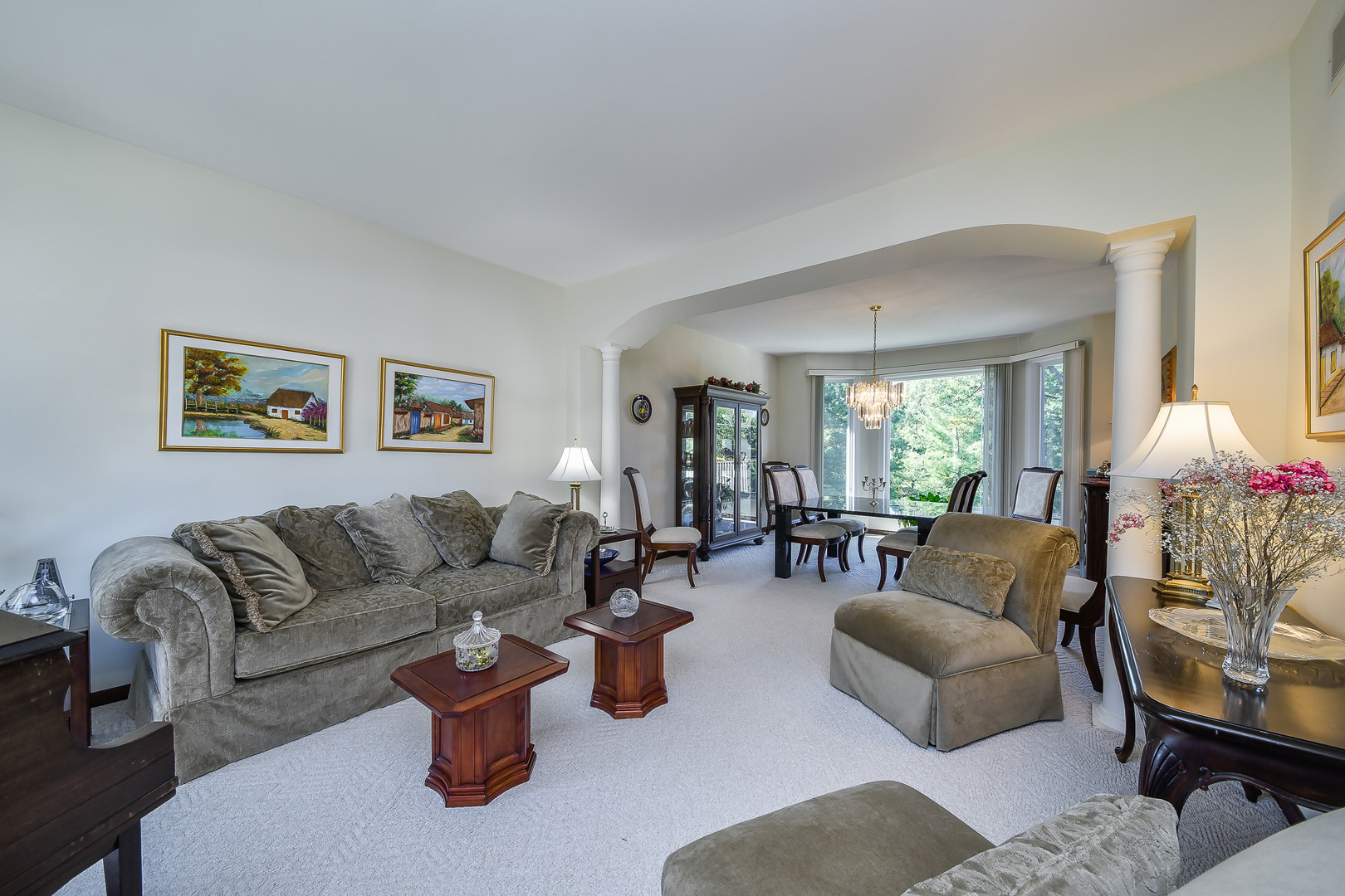 4522 Lee Avenue, Downers Grove, IL 60515