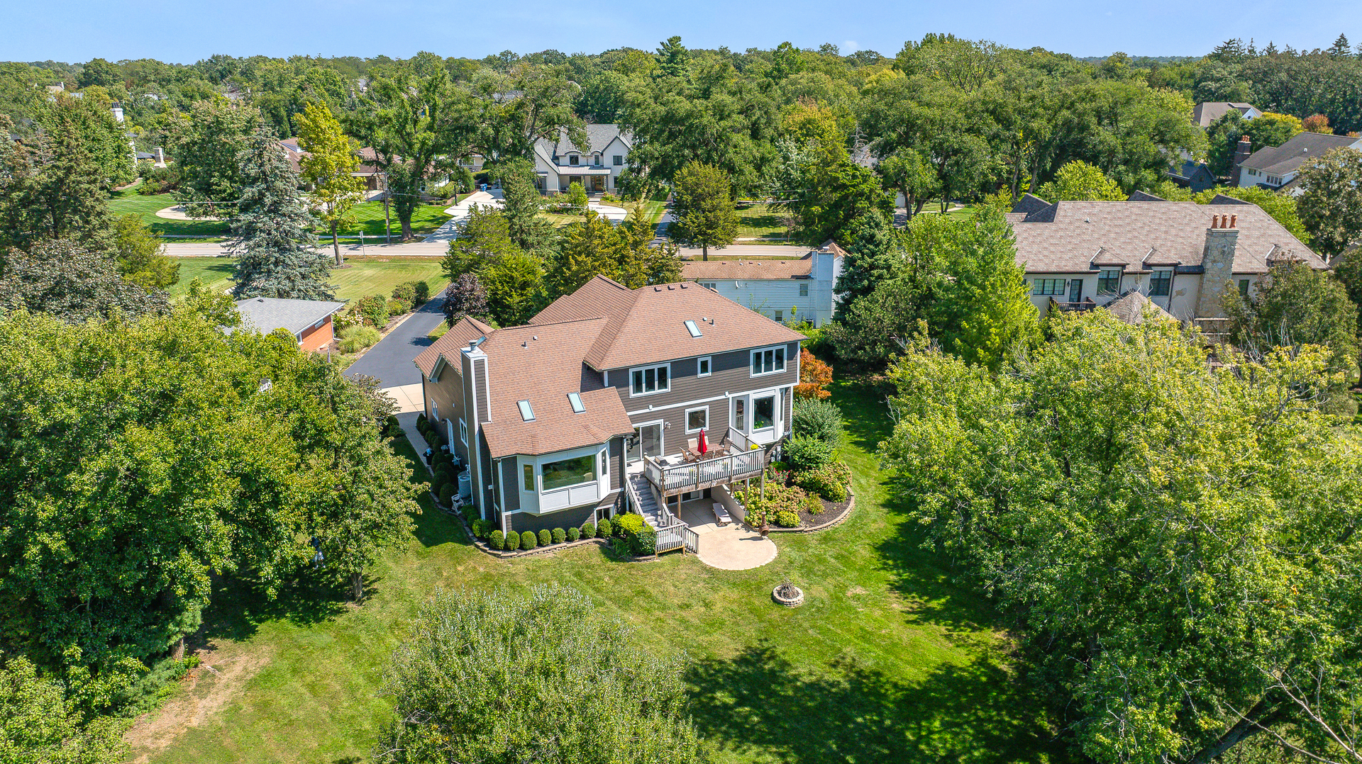 4522 Lee Avenue, Downers Grove, IL 60515