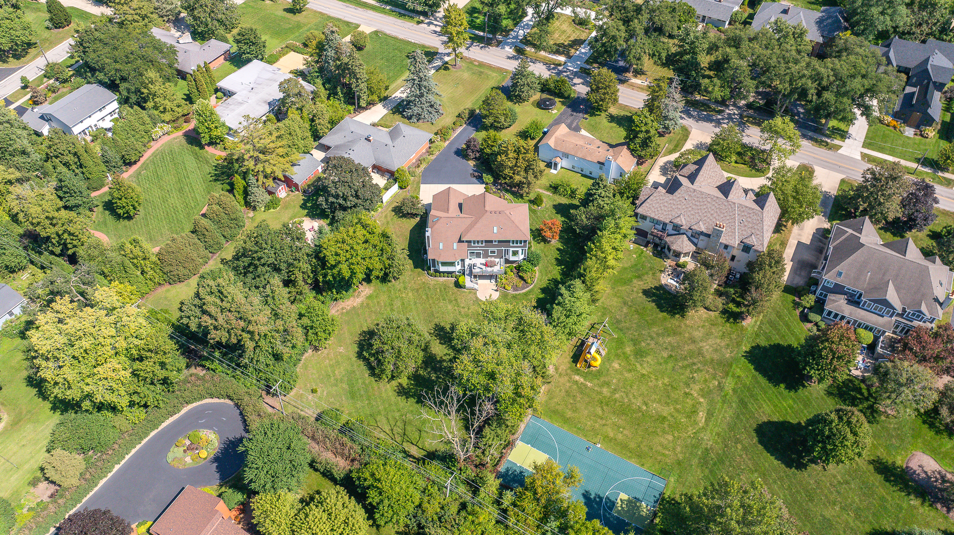 4522 Lee Avenue, Downers Grove, IL 60515